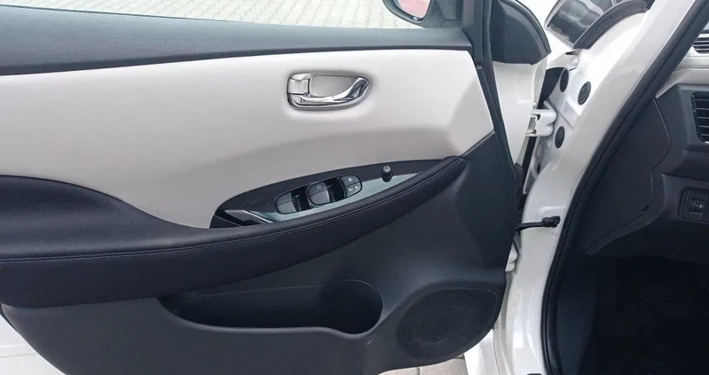 Nissan Leaf cena 73900 przebieg: 34600, rok produkcji 2020 z Sosnowiec małe 154